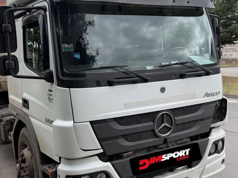 Mercedes-Benz Atego en el taller de Dimsport Chips